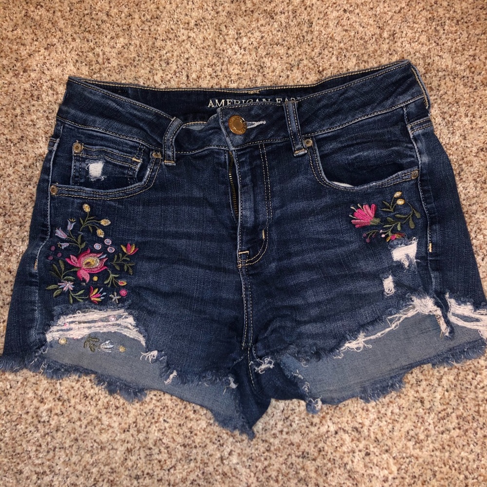 Embroidered shorts